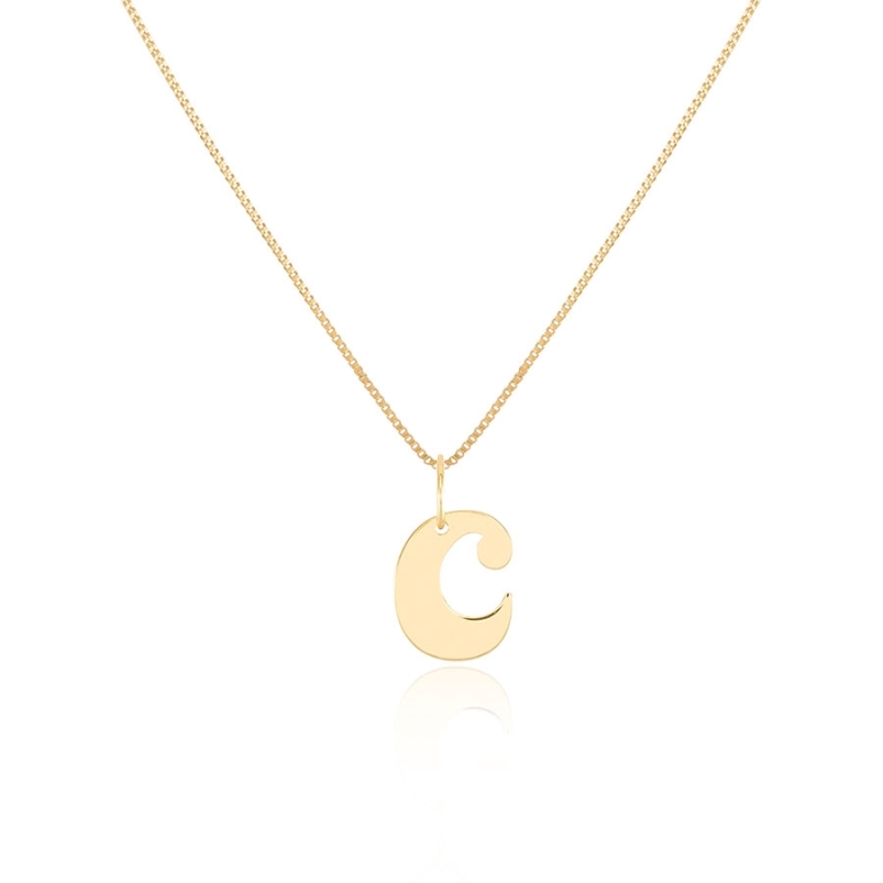 Colgante letra C con cadena de 45cms en Oro Amarillo